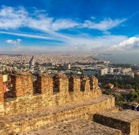 Apartman City Star - Penthouse Next To Atatuerk House And With View To Castles *
