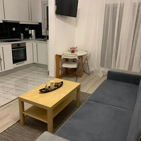 City Star - Penthouse Next To Atatuerk House And With View To Castles